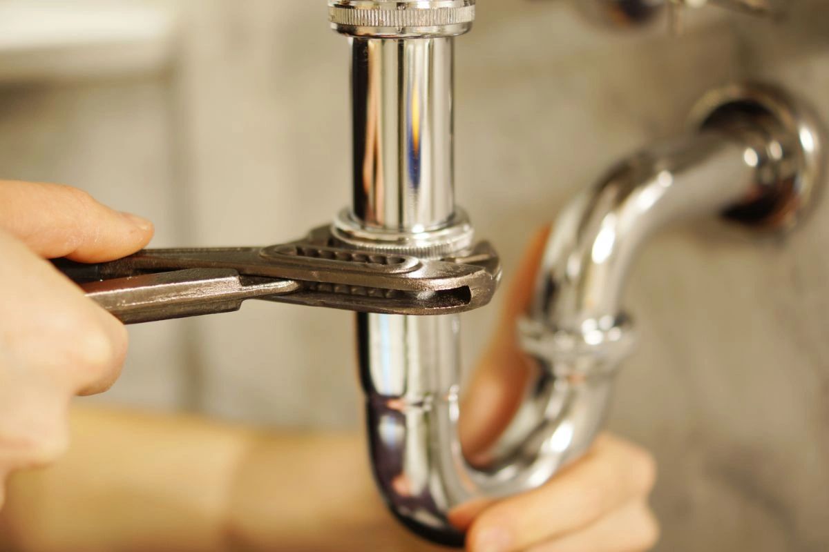 Plumbing & Electrical service example